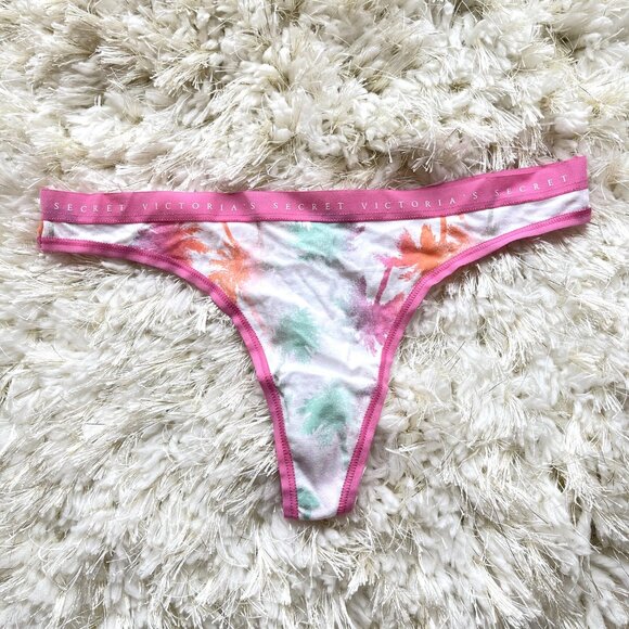 New Victoria's Secret Thong Panty Small White Pink Multi Palm Tree Print NWT - Picture 1 of 4